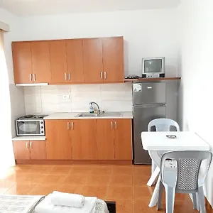 Vaso Apts Appartement Saranda